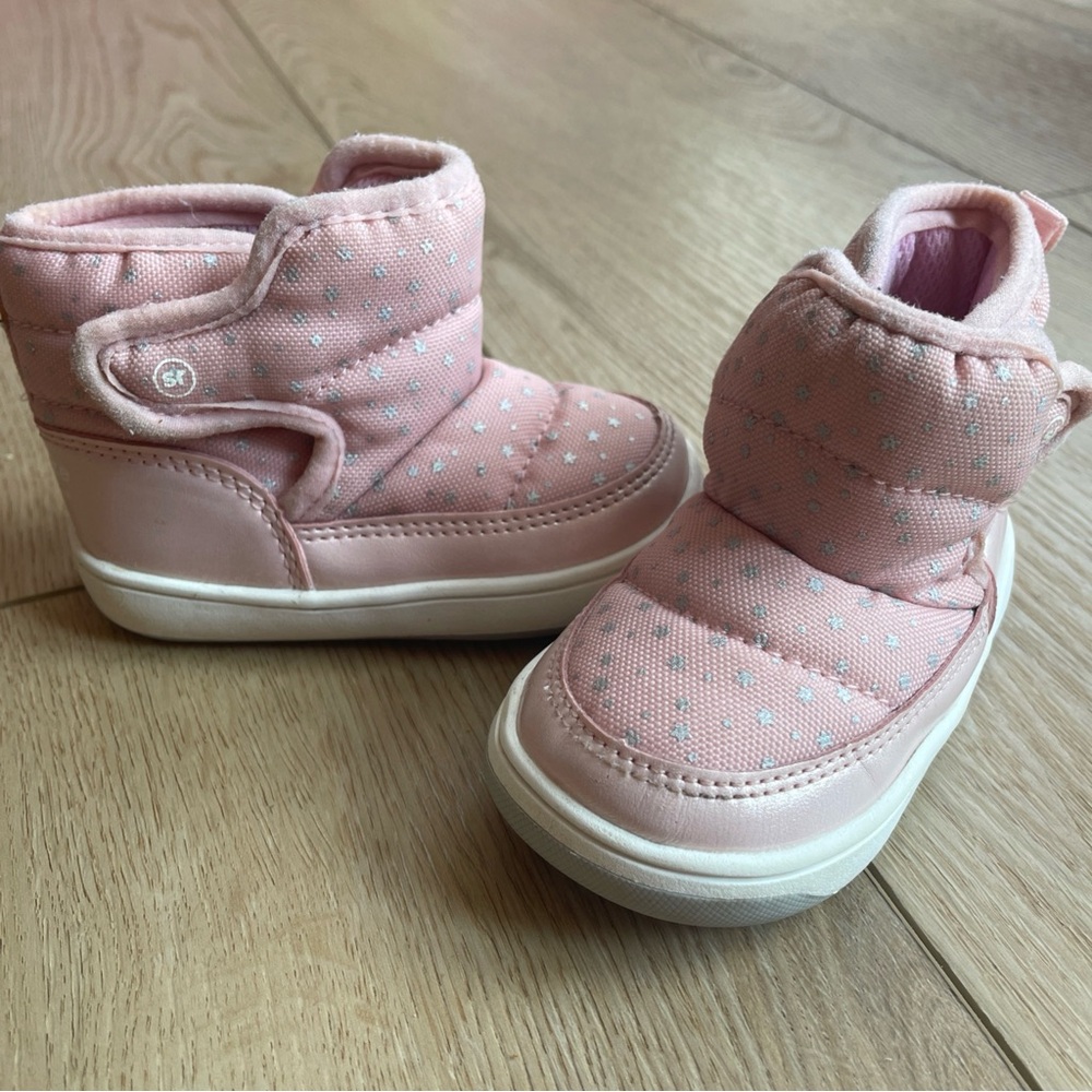 Stride Rite Pink Quilted Toddler Winter Boots with Silver Star Dots